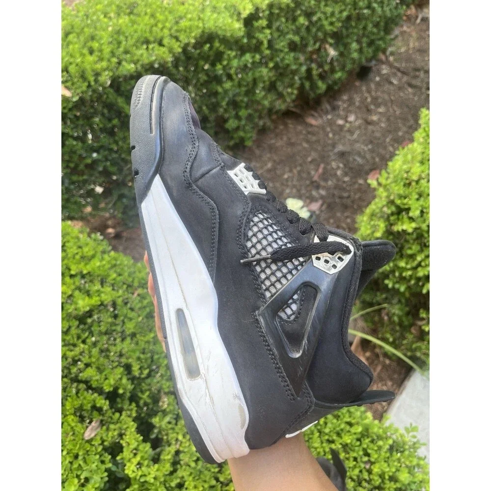 Size 9 - Air Jordan 4 Retro White Thunder